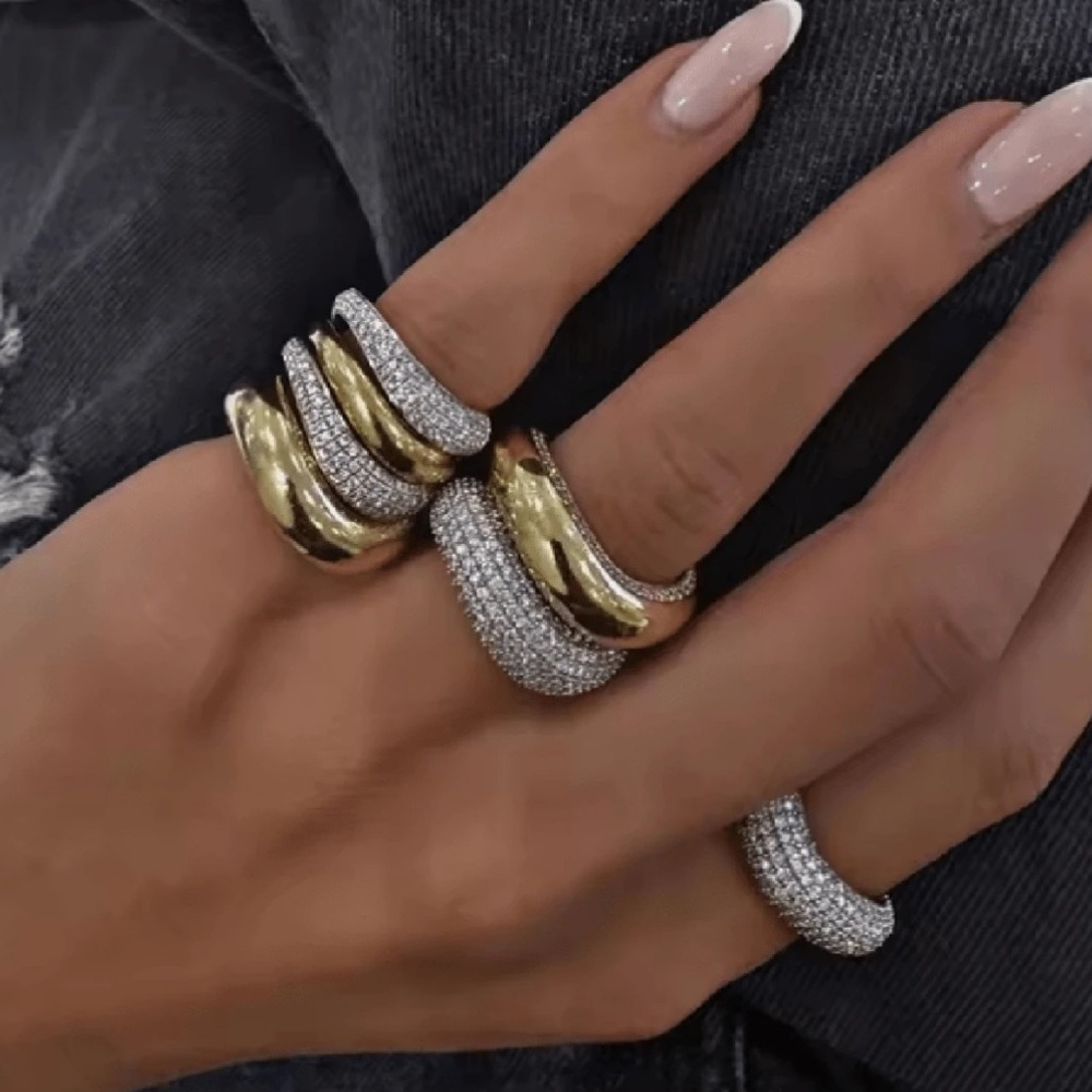 Gold pave Statement Ring N1323